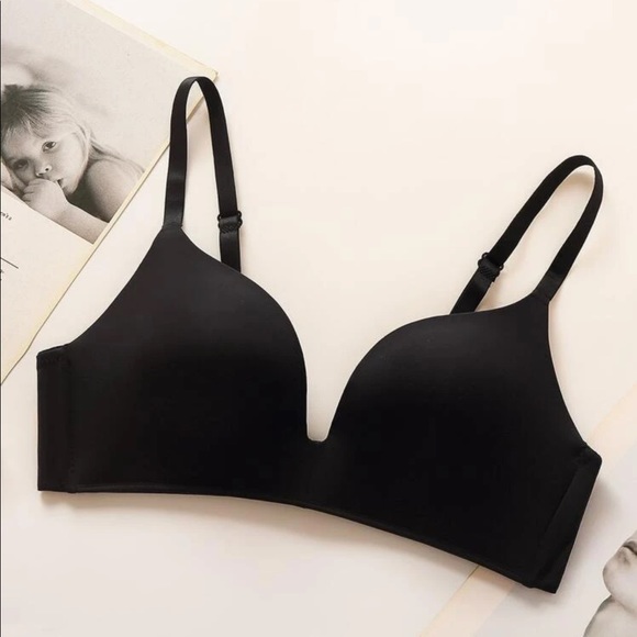 New SHEIN 3 Piece Bra (Maroon, Pink, and Black). No Underwire Pushup Bra 36C - Picture 5 of 5